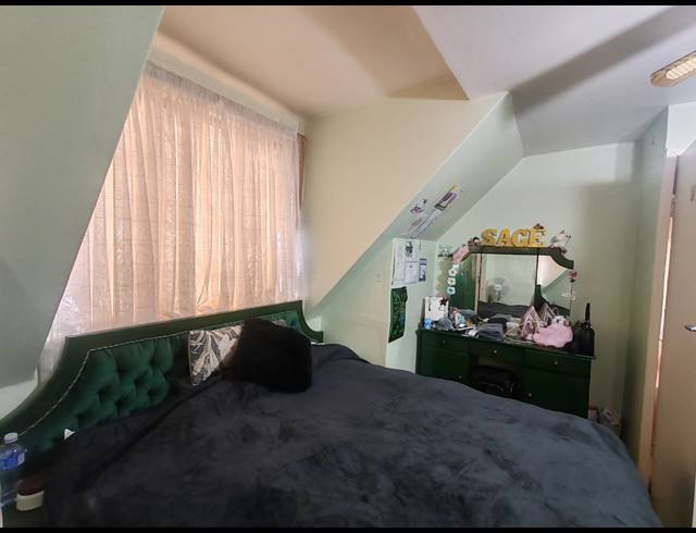 4 BEDROOM HOUSE TO LET IN SOUTHGATE